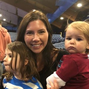 Meet your Posher, Lisa